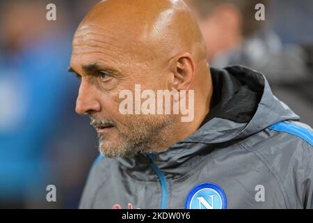 Napoli, Italia. 08th Nov 2022. Luciano Spalletti allenatore della SSC Napoli 1926 durante il Campionato Italiano Serie A 2022/2023 football match tra SSC Napoli vs Empoli F.C. il 8 novembre 2022 allo Stadio Diego Armando Maradona di Napoli, Italia Credit: Live Media Publishing Group/Alamy Live News Foto Stock