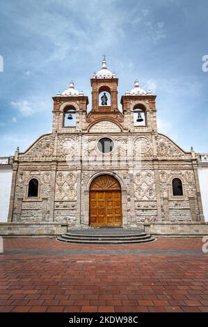 La Cattedrale di San Pietro o semplicemente Riobamba è la chiesa cattedrale della diocesi di Riobamba, in Ecuador. Foto Stock