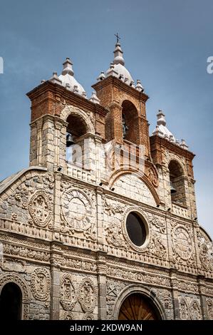 La Cattedrale di San Pietro o semplicemente Riobamba è la chiesa cattedrale della diocesi di Riobamba, in Ecuador. Foto Stock