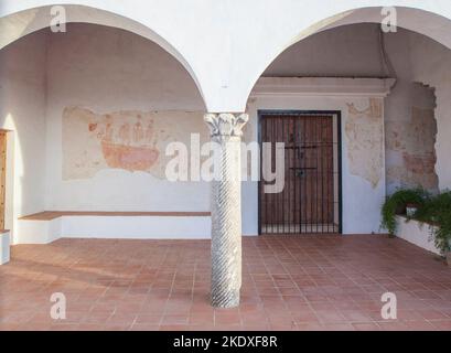 Santuario di nostra Signora de las Nieves, Reina, Badajoz, Estremadura, Spagna. Atrio Foto Stock