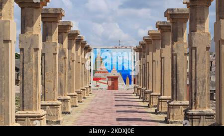 Vista della pittura del tempio Jagannath Puri sulla spiaggia di Dwarka, Dwarka, Gujarat, India. Foto Stock