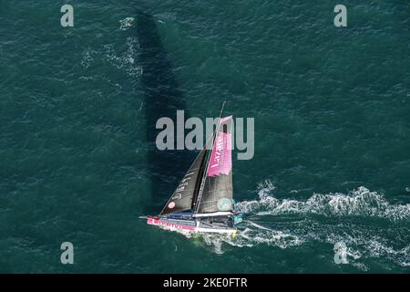 Inizia la gara LE TURQUAIS Tanguy - LAZARE - IMoca durante la Route du Rhum-destinazione Guadalupa 2022, corsa transatlantica solista, Saint-Malo - Guadalupa (6.562 chilometri) il 6 novembre 2022 a Saint-Malo, Francia - Foto Pierre Bouras / DPPI Foto Stock