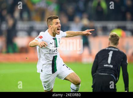 Giubilazione Patrick HERRMANN (MG) dopo il suo obiettivo a 3:1, calcio 1st Bundesliga, 13th matchday, Borussia Monchengladbach (MG) - VfB Stoccarda (S) 3:1, il 4th novembre 2022 a Borussia Monchengladbach/Germania. Le normative #DFL vietano qualsiasi uso di fotografie come sequenze di immagini e/o quasi-video # Foto Stock