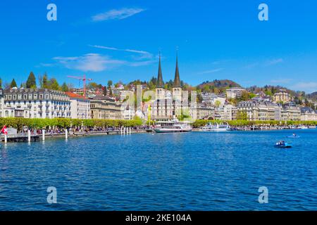 Città di Lucerna, vista sul lago di Lucerna, Alpi svizzere, Svizzera Foto Stock