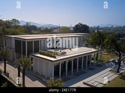 Vista drone. Lake House, Udaipur, India. Architetto: Matra Architects , 2020. Foto Stock