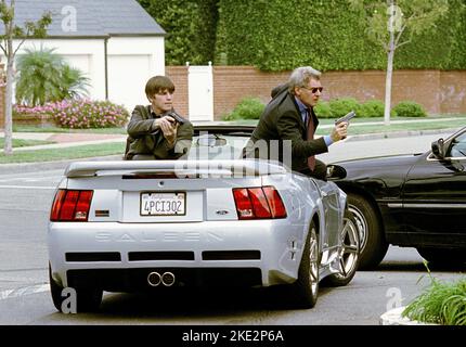 Josh Hartnet & Harrison Ford Film: Hollywood homicide (USA 2003) regista: Ron Shelton 10 Giugno 2003 **ATTENZIONE** questa foto è solo per uso editoriale ed è il copyright di REVOLUTION STUDIOS e/o del fotografo assegnato dalla Film o dalla Società di produzione e può essere riprodotto solo da pubblicazioni in concomitanza con la promozione del suddetto Film. È richiesto un credito obbligatorio per I REVOLUTION STUDIOS. Il fotografo deve essere accreditato anche quando è noto. Nessun uso commerciale può essere concesso senza l'autorizzazione scritta della Film Company. Foto Stock