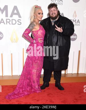 Jelly Roll e Bunnie DeFord arriveranno ai 56th Annual Country Music Association Awards che si terranno presso la Bridgestone Arena il 9 novembre 2022 a Nashville, Tennessee. © Arroyo-OConnor / AFF-USA.com Foto Stock