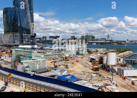 Barangaroo nel centro di Sydney e lavori di costruzione a Barangaroo, nel centro di Sydney, sviluppare e creare posti di lavoro, NSW, Australia Foto Stock