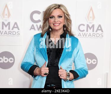 Sonya Isaacs in arrivo ai 56th Annual Country Music Association Awards che si terranno presso la Bridgestone Arena il 9 novembre 2022 a Nashville, TN. © Curtis Hilbun / AFF-USA.COM Foto Stock