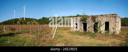 Rivoli Veronese (VR), Italia, alcune centrali eoliche Foto Stock