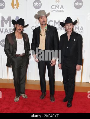 Nashville, Tennessee, Stati Uniti. 9th Nov 2022. Midland agli arrivi per la Country Music Association 56th Annual CMA Awards, Bridgestone Arena, Nashville, TN 9 novembre 2022. Credit: MORA/Everett Collection/Alamy Live News Foto Stock