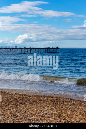 Molo di Saltburn a Saltburn-by-the-Sea vicino a Redcar nel NorthYorkshire Inghilterra Regno Unito costruito nel 1869 da John Anderson ora l'ultimo molo rimasto nello Yorkshire. Foto Stock