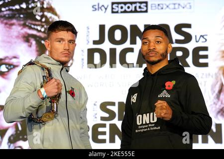 Boxers Dalton Smith (a sinistra) e Kaisee Benjamin durante una conferenza stampa pre-lotta alla Love Factory, Manchester. Data di emissione: Giovedì 10 novembre 2022. Foto Stock