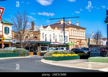 La vista in Main Street di Glen Innes, New South Wales, Australia Foto Stock