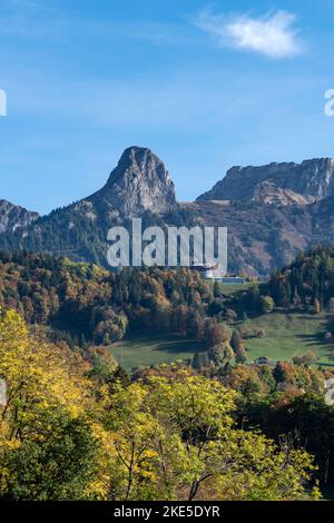 Suisse, Svizzera, Vaud, Waadt, Canton Vaud, Kanton Waadt, Vaud, Waadt, automne, Herbst, autunno, Montreux, ville, Stadt, Città, città, Son Foto Stock
