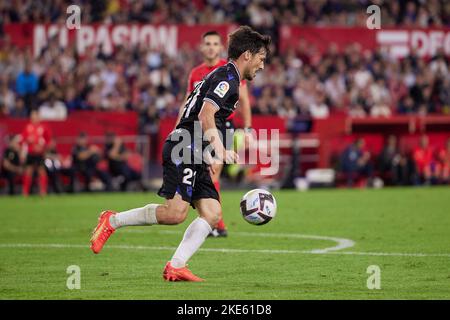 Siviglia, Spagna. 09th Nov 2022. David Silva (21) della Real Sociedad visto durante la partita di LaLiga Santander tra il Sevilla FC e la Real Sociedad all'Estadio Ramon Sanchez Pizjuan di Siviglia. (Photo Credit: Gonzales Photo/Alamy Live News Foto Stock