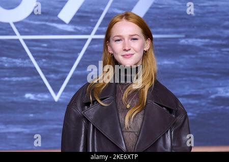 Berlino, Germania. 10th Nov 2022. Gina Stiebitz arriva in anteprima alla Netflix Series 1899 al Funkhaus Berlin. Credit: Annette Riedl/dpa/Alamy Live News Foto Stock