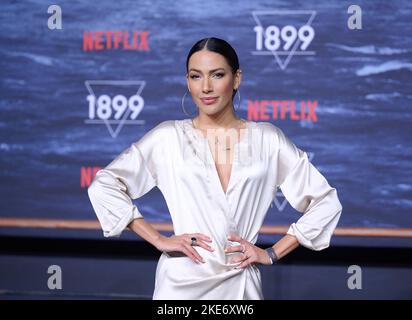 Berlino, Germania. 10th Nov 2022. Amy Mußul arriva in anteprima alla Netflix Series 1899 al Funkhaus Berlin. Credit: Annette Riedl/dpa/Alamy Live News Foto Stock