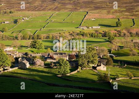 Il villaggio di Healaugh in Swaledale, Yorkshire Dales, Regno Unito Foto Stock