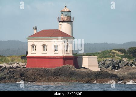 Coquille River Lighthouse si trova vicino a Bandon, Oregon, ed era precedentemente noto come Bandon Lighthouse Foto Stock