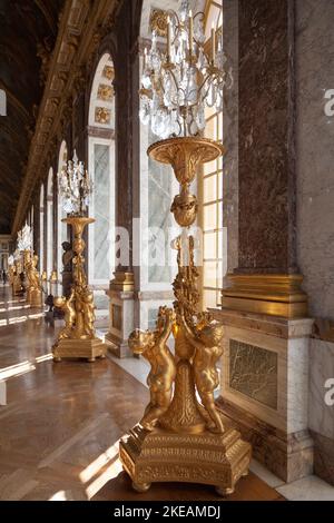 Versailles, Francia - Agosto 20 2017: La Sala degli specchi o Grande Sala è una galleria di grande stile barocco situata nella Reggia di Versailles, di Whi Foto Stock