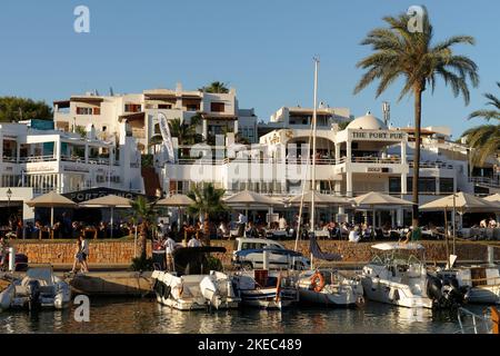 Marina de Cala d`Or, Cala d`Or, Maiorca, Mar Mediterraneo, Isole Baleari, Spagna Foto Stock