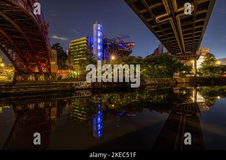 Museo tedesco della tecnologia di notte. Berlino, Germania. Foto Stock