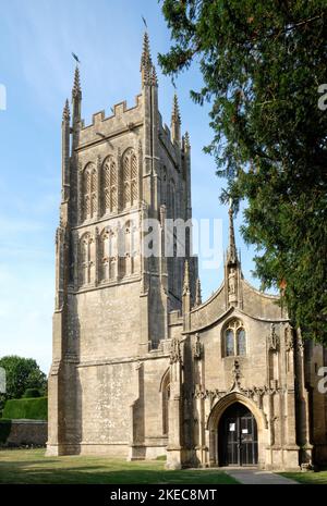 Vista esterna di St Andrews Church Mells Foto Stock