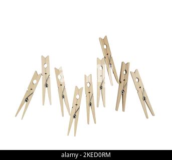 Alcuni clothespins di legno su uno sfondo trasparente Foto Stock