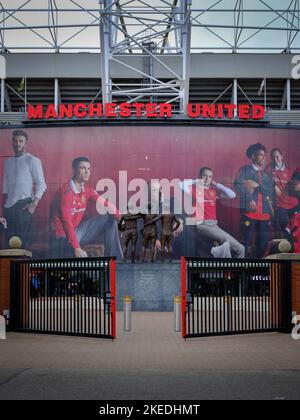 Cristiano Ronaldo murale prima di essere rimosso all'Old Trafford Stadium, Manchester - Manchester United FC Foto Stock