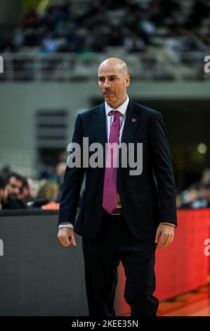 Atene, Grecia. 11th Nov 2022. Allenatore capo di Baskonia JOAN PENARROYAduring l'Eurolega, turno 7, partita tra Panathinaikos Atene e Cazoo Baskonia allo stadio OAKA il 11 novembre 2022 ad Atene, Grecia. Credit: Independent Photo Agency/Alamy Live News Foto Stock