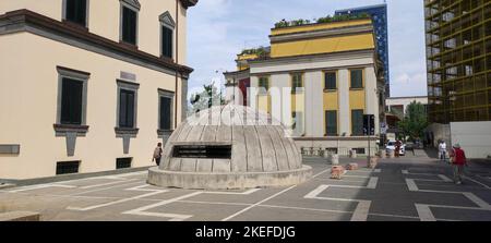 Tirana, Albania - 4 giugno 2022: Museo di Arte del Castello 2 Foto Stock