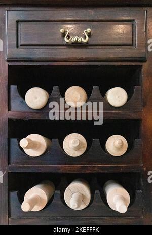 Rulli di pasta e loro luogo di deposito Foto Stock