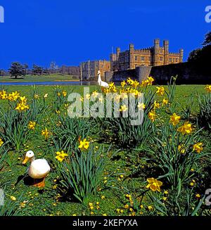 Primavera al Castello di Leeds, Kent. REGNO UNITO Foto Stock