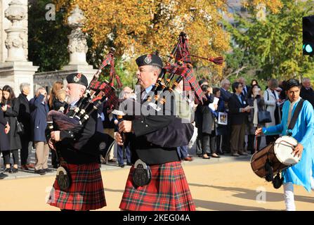 Londra, Regno Unito novembre 12th 2022. C'era un sole glorioso per la sfilata del Lord Mayor's Show nella storica Square Mile. La processione passa davanti alla Cattedrale di San Paolo. Credit : Monica Wells/Alamy Live News Foto Stock