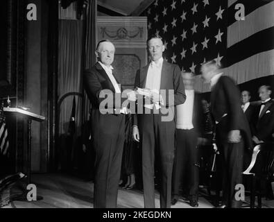 Calvin Coolidge e Charles Lindbergh - Harris & Ewing foto 1927 Foto Stock