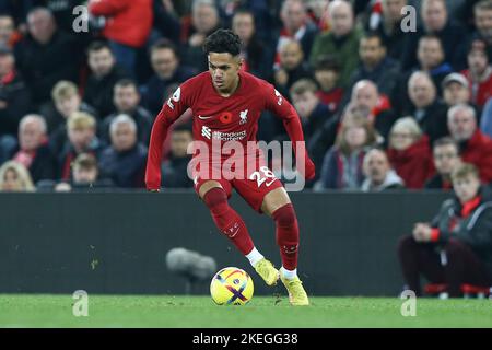 Liverpool, Regno Unito. 12th Nov 2022. Fabio Carvalho di Liverpool in azione. Incontro Premier League, Liverpool contro Southampton ad Anfield a Liverpool sabato 12th novembre 2022. Questa immagine può essere utilizzata solo per scopi editoriali. Solo per uso editoriale, licenza richiesta per uso commerciale. Nessun utilizzo nelle scommesse, nei giochi o nelle pubblicazioni di un singolo club/campionato/giocatore. pic di Chris Stading/Andrew Orchard SPORTS photography/Alamy Live news Credit: Andrew Orchard SPORTS photography/Alamy Live News Foto Stock