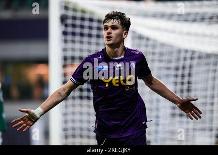 Il Thibo Baeten di Beerschot festeggia dopo aver segnato la partita di calcio tra K. Beerschot V.A. e RE Virton, sabato 12 novembre 2022 ad Anversa, il 13° giorno della prima divisione del campionato belga "Challenger Pro League" del 2022-2023. BELGA FOTO TOM GOYVAERTS Foto Stock