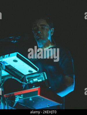 Milano, 12th Nov 2022. Alt-J suonano dal vivo al Mediolanum Forum di Milano. Credits: Maria Laura Arturi/Alamy Live News Foto Stock