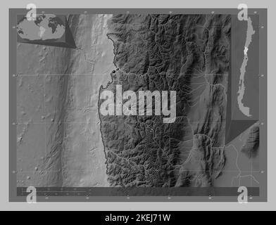 Coquimbo, regione del Cile. Mappa in scala di grigi con laghi e fiumi. Posizioni delle principali città della regione. Mappe delle posizioni ausiliarie degli angoli Foto Stock