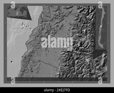 Maule, regione del Cile. Mappa altimetrica bilivello con laghi e fiumi. Posizioni delle principali città della regione. Mappe delle posizioni ausiliarie degli angoli Foto Stock