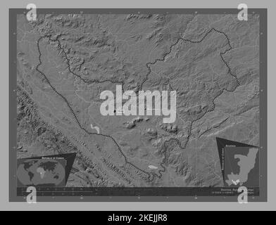 Bouenza, regione della Repubblica del Congo. Mappa altimetrica bilivello con laghi e fiumi. Località e nomi delle principali città della regione. Angolo ausiliario Foto Stock