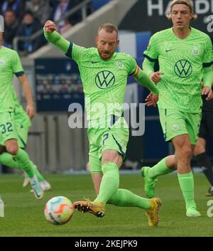 12 novembre 2022, PreZero Arena, Sinsheim, GER, 1st FBL, TSG 1899 Hoffenheim vs VfL Wolfsburg, le normative DFL vietano qualsiasi uso di fotografie come sequenze di immagini e/o quasi-video. Nella foto Maximilian Arnold (Wolfsburg) Foto Stock