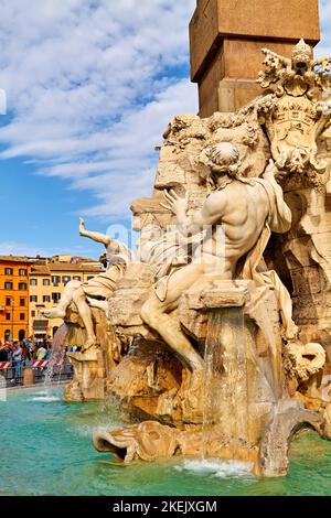 Roma Lazio Italia. Fontana dei quattro fiumi è una fontana di Piazza Navona. È stato progettato da Gian Lorenzo Bernini Foto Stock