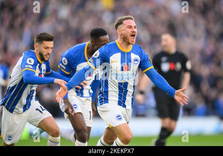 Wolverhampton, Regno Unito. 13th Nov 2022. 13 Nov 2022 - Brighton and Hove Albion v Aston Villa - Premier League - American Express Community Stadium Alexis Mac Allister di Brighton celebra il suo gol contro Aston Villa Picture Credit: Mark Pain/Alamy Live News Foto Stock