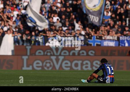 Bergamo, Italia. 13th Nov 2022. Ederson di Atalanta reagisce in seguito al fischio finale della Serie A allo Stadio Gewiss di Bergamo. Il credito per le immagini dovrebbe essere: Jonathan Moskrop/Sportimage Credit: Sportimage/Alamy Live News Foto Stock