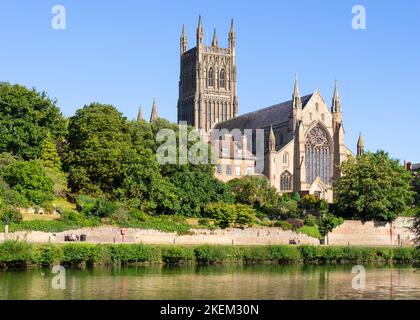 Cattedrale di Worcester Fiume Severn Cattedrale di Worcester Worcester Worcester Inghilterra Regno Unito GB Europa Foto Stock