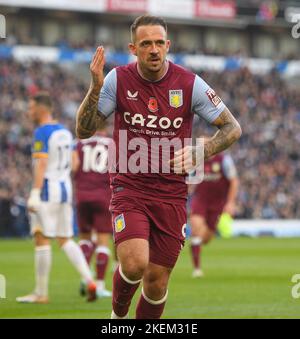 Wolverhampton, Regno Unito. 13th Nov 2022. 13 Nov 2022 - Brighton and Hove Albion v Aston Villa - Premier League - American Express Community Stadium ` Aston Villa's Danny Ings celebra il suo secondo e vincente goal contro Brighton Picture Credit: Mark Pain/Alamy Live News Foto Stock