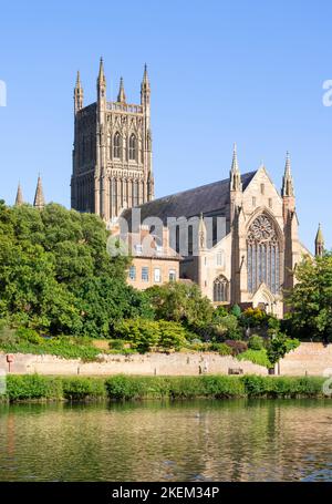 Cattedrale di Worcester Fiume Severn Cattedrale di Worcester Worcester Worcester Inghilterra Regno Unito GB Europa Foto Stock