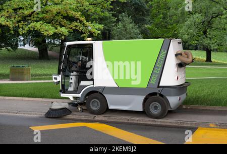 Aspirapolvere completamente elettrico Foto Stock